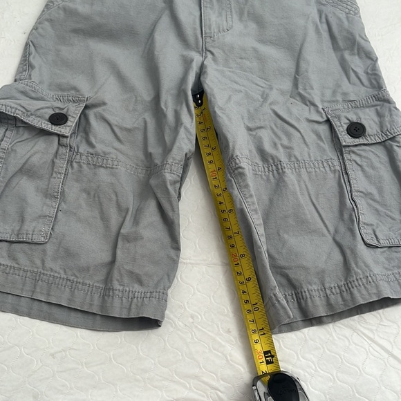 Urban Pipeline gray adjustable waist cargo shorts - Picture 6 of 8